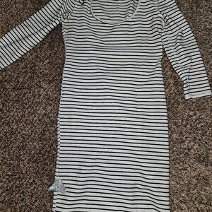 🌟 Forever 21 Striped Midi Dress - Size Large 🌟
